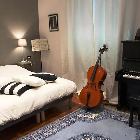 Bb Tube Bed & Breakfast 3*