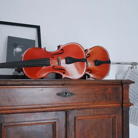 Bb Tube Oda ve Kahvaltı