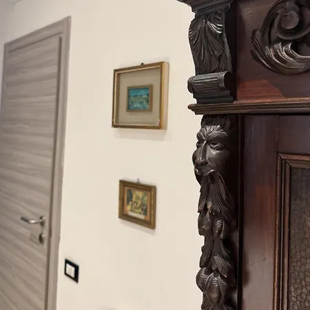 Oda ve Kahvaltı Bb Tube