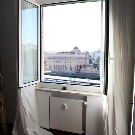 Bb Tube Oda ve Kahvaltı