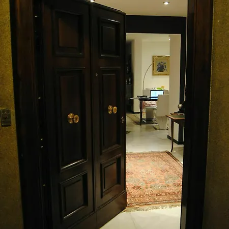 Bb Tube Bed & Breakfast 2*