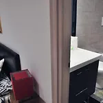 Bb Tube Nocleg ze śniadaniem 3*